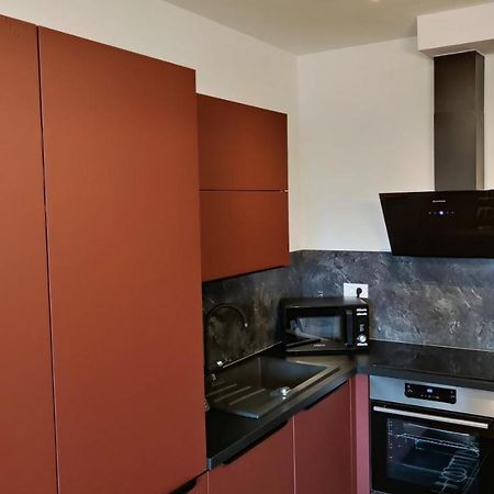 Apartment Ozare สโลวีน กราเดส ภายนอก รูปภาพ